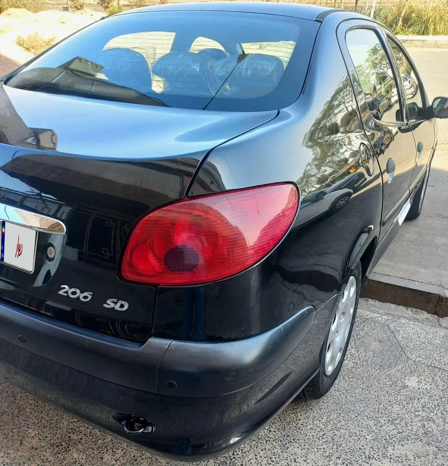پژو ۲۰۶ صندوق دار v8 - 1398