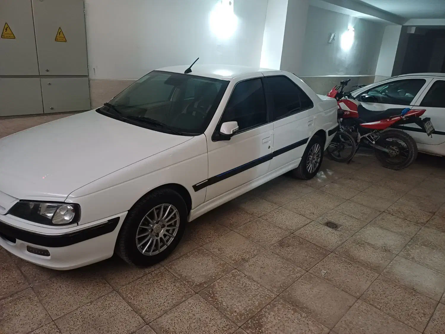 پژو پارس ELX-XU7P سفارشی - 1402