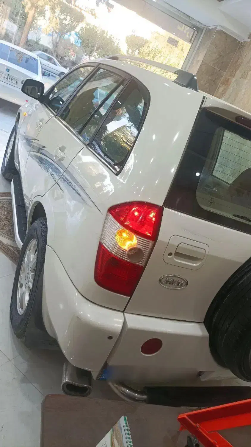 خودرو ام وی ام، X33 آگهی ann_20825413