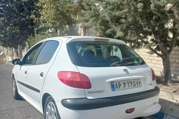 پژو 206 تیپ 5 - 1390