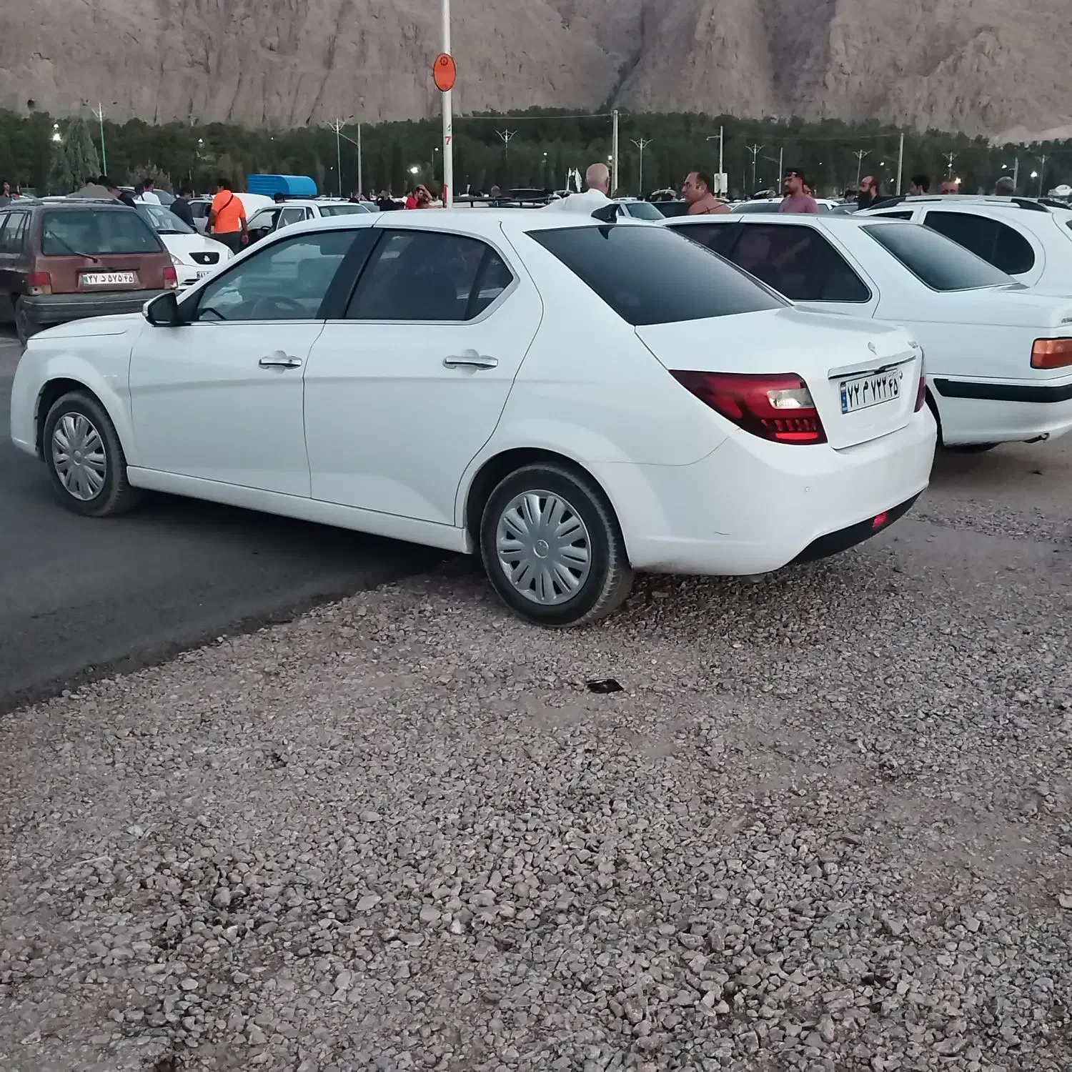 دنا پلاس ۵ دنده EF7 - 1402