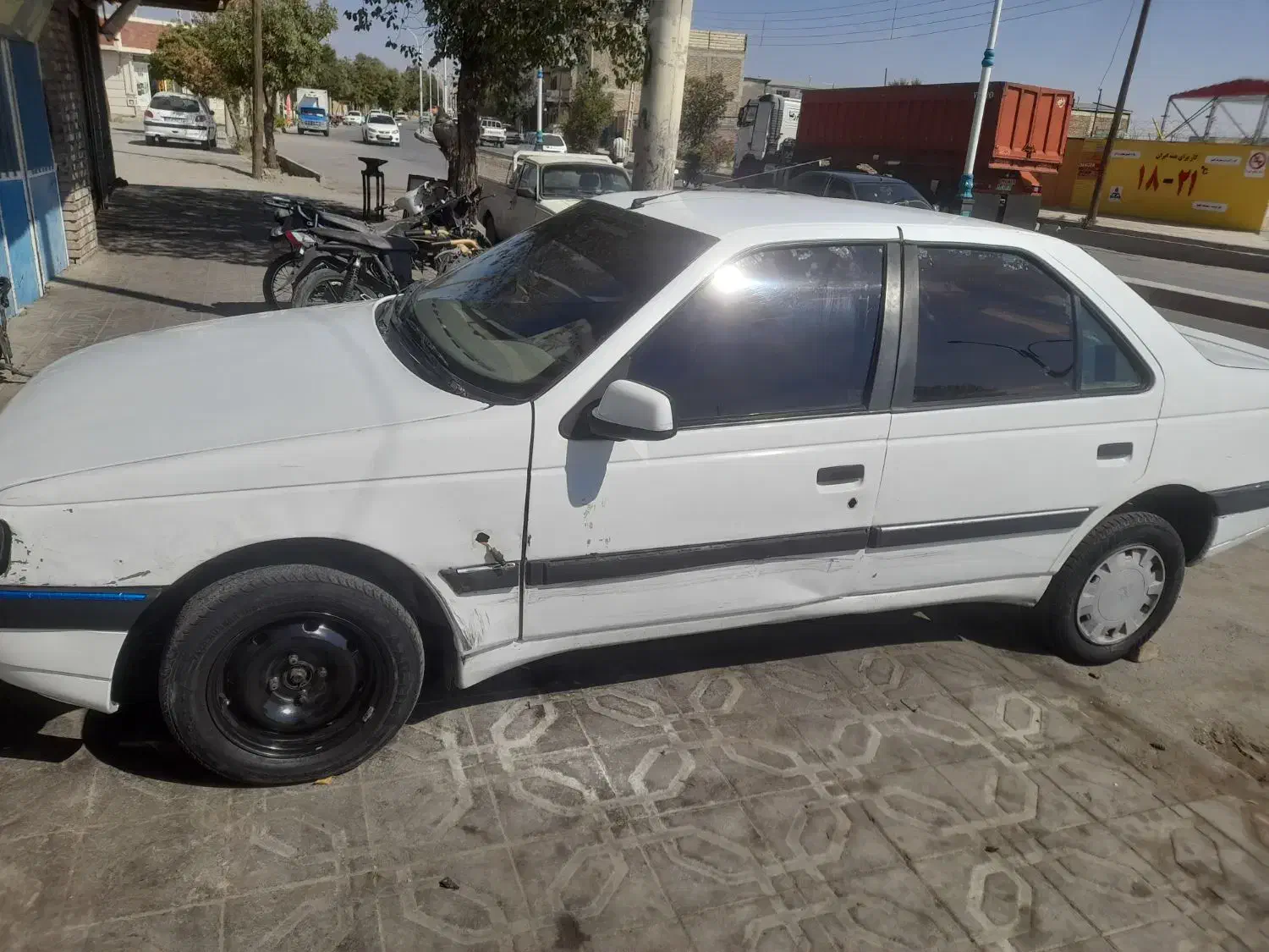 پژو 405 SLX بنزینی  XU7 - 1390