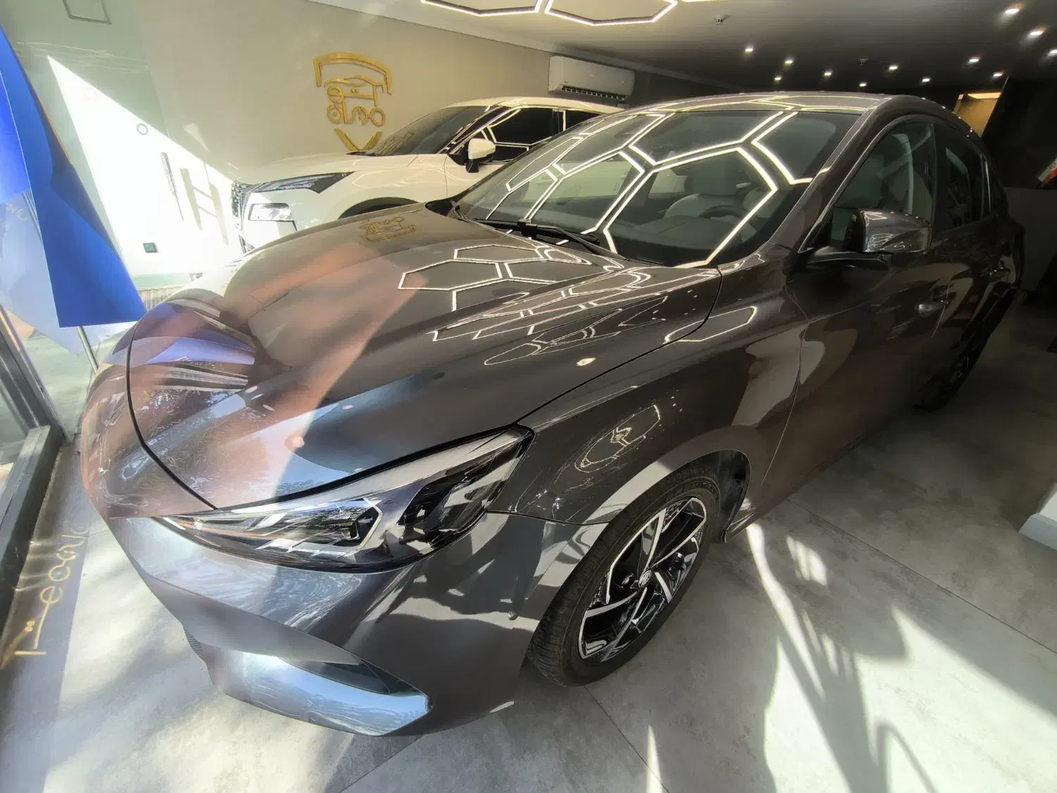ام جی GT اتوماتیک - 2025
