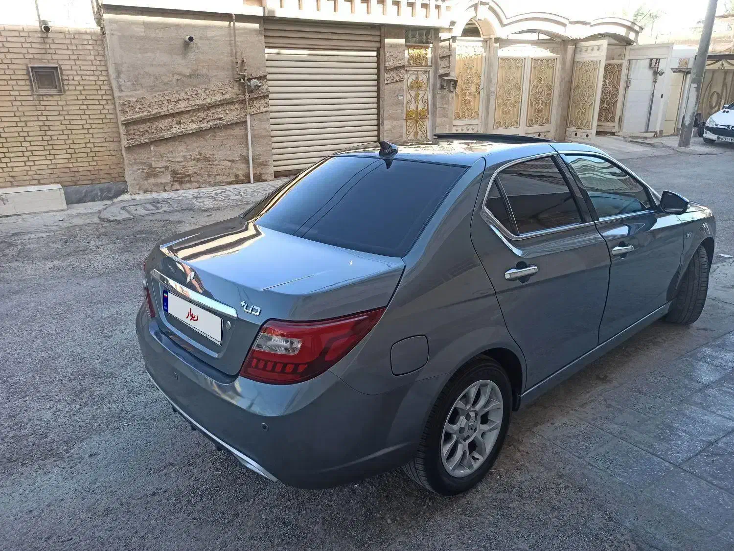 دنا پلاس توربو اتوماتیک - 1401