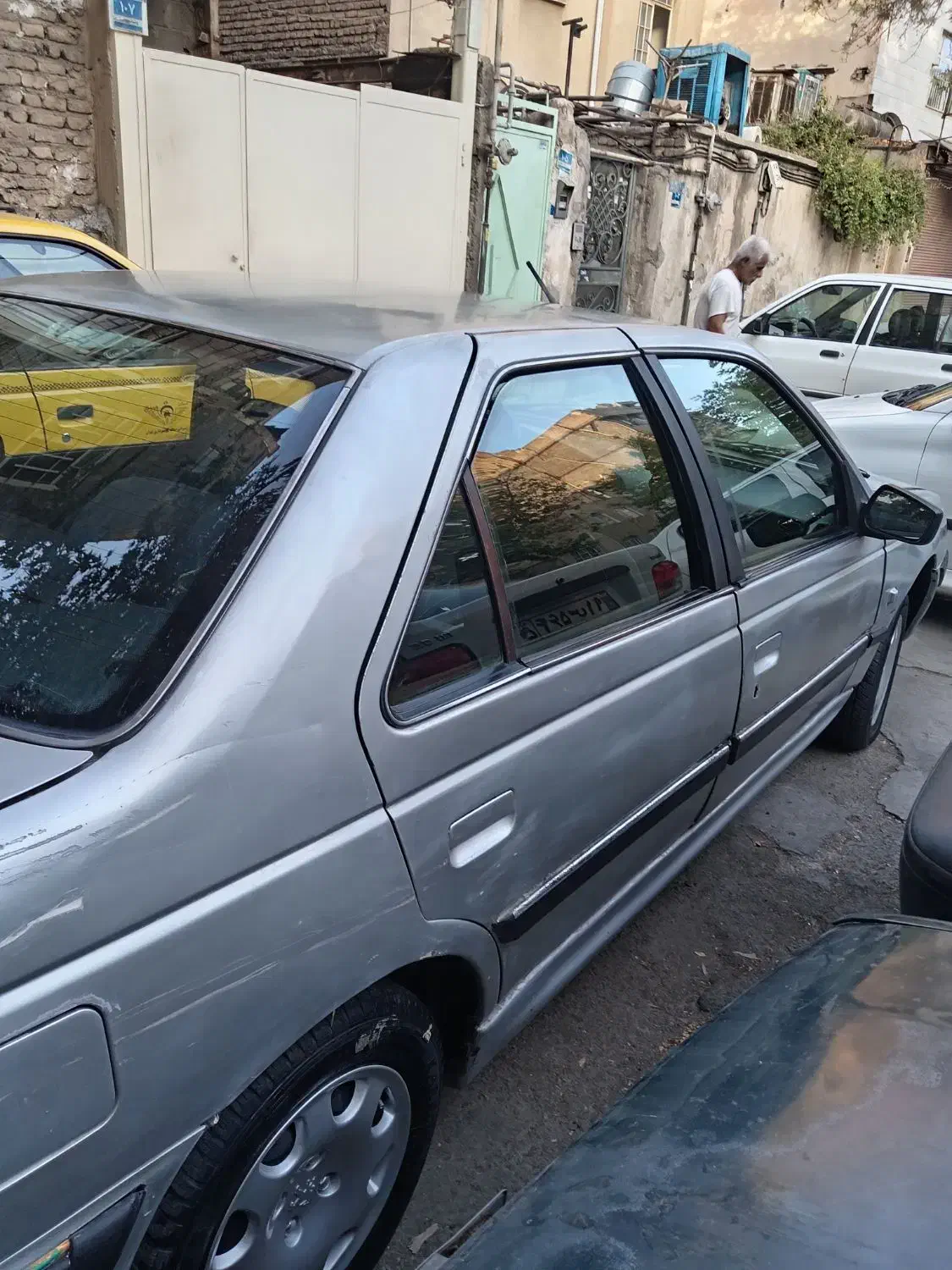 پژو پارس سال - 1382