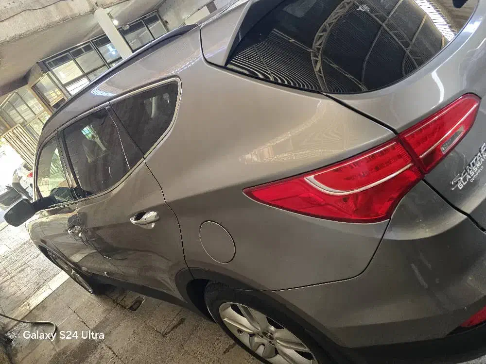 هیوندای سانتافه جی‌ال‌اس ۲.۷ لیتری - 2015