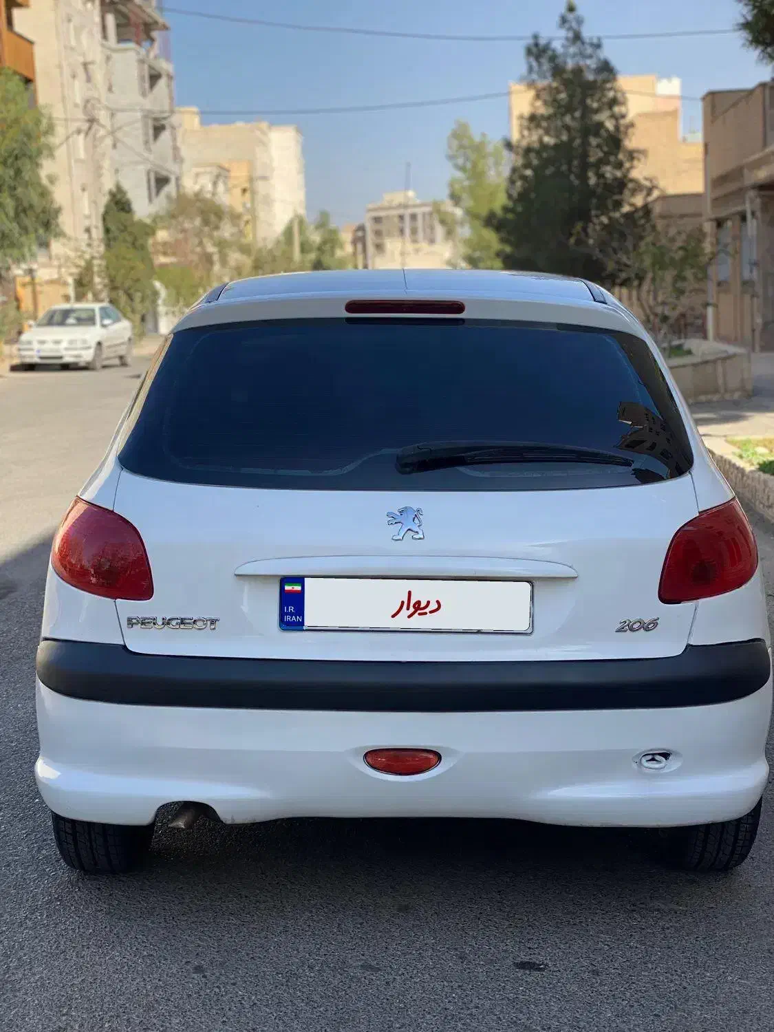 پژو 206 تیپ 2 - 1396