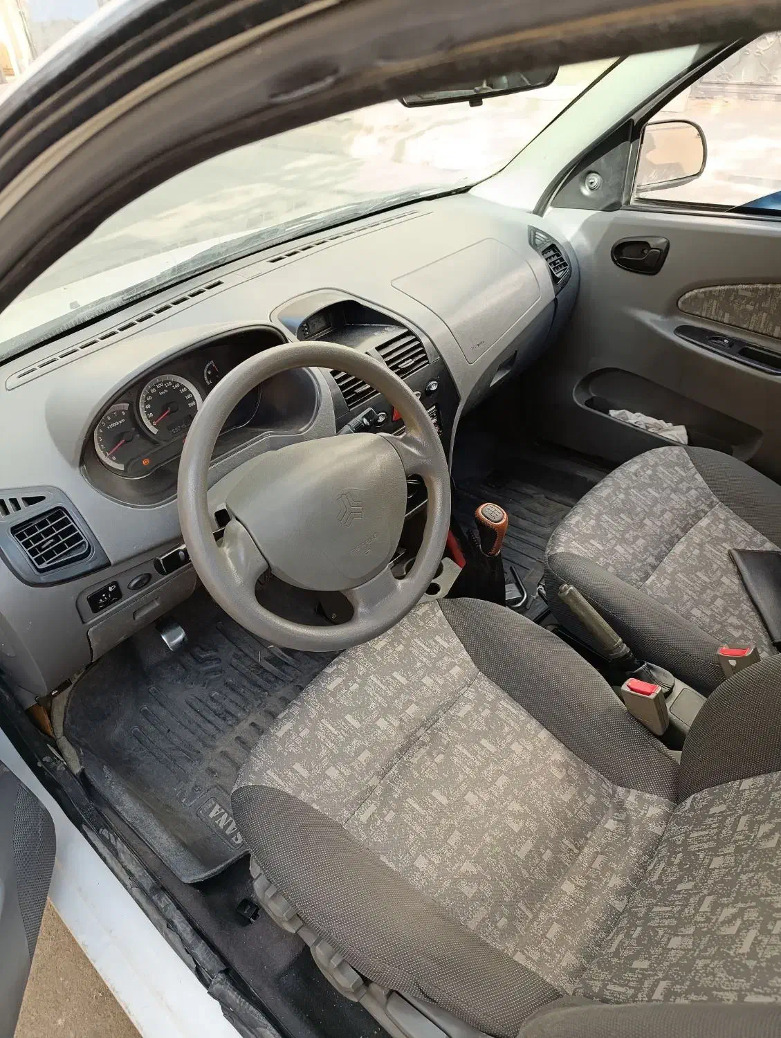تیبا صندوق دار EX - 1395