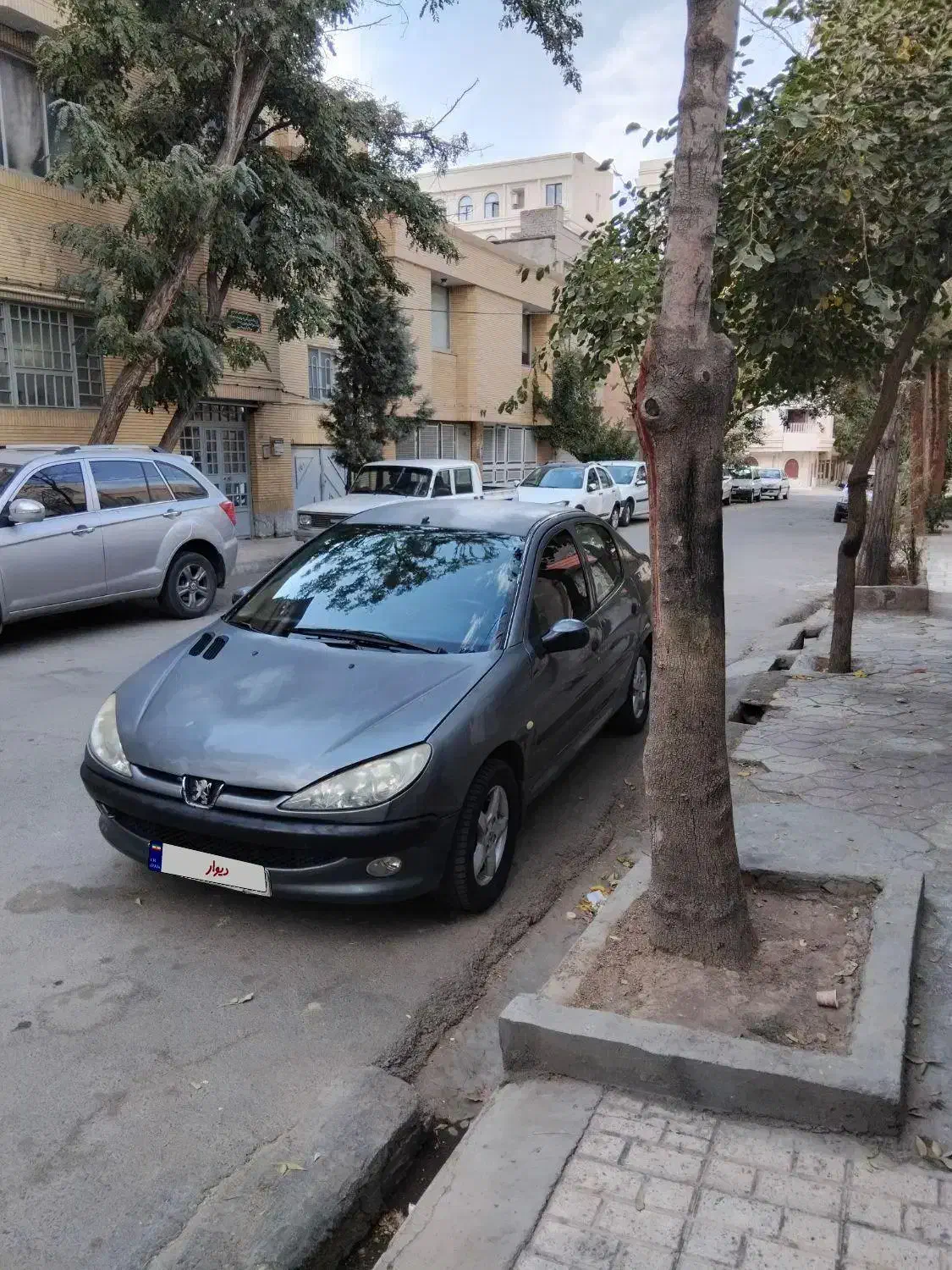 پژو ۲۰۶ صندوق دار v20 - 1389