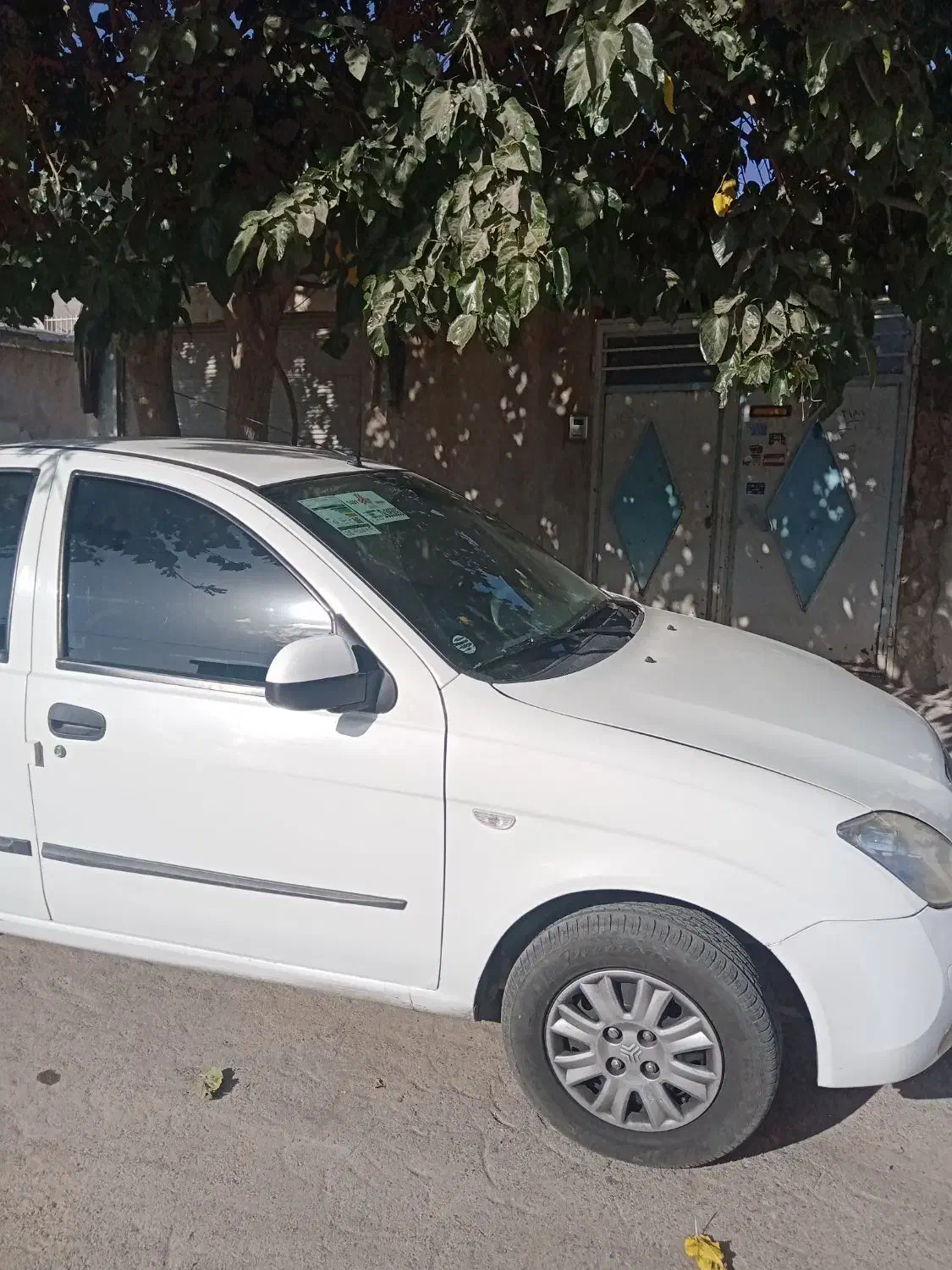 تیبا صندوق دار SX - 1400