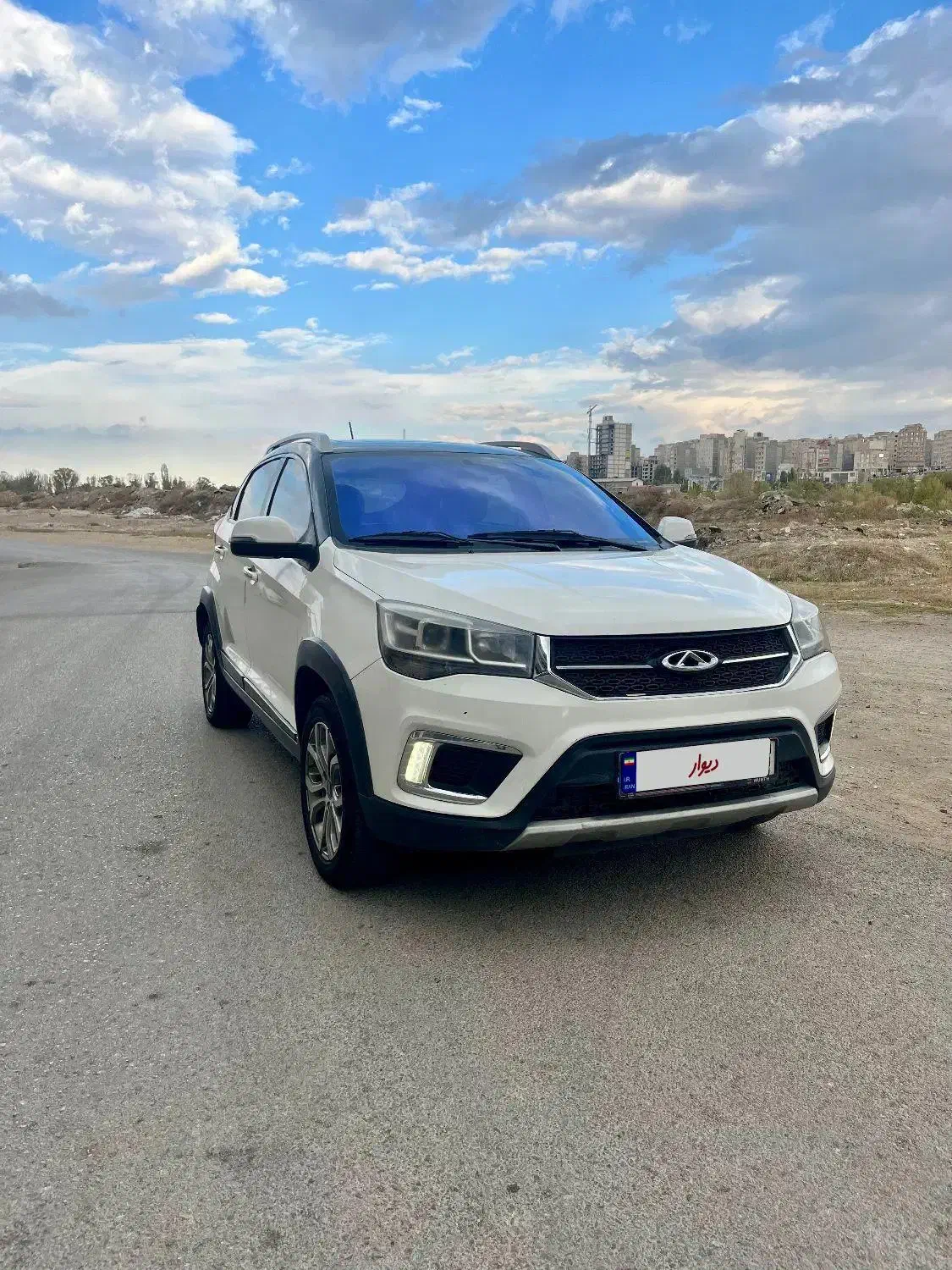 ام وی ام X22 دنده‌ای لاکچری - 1396