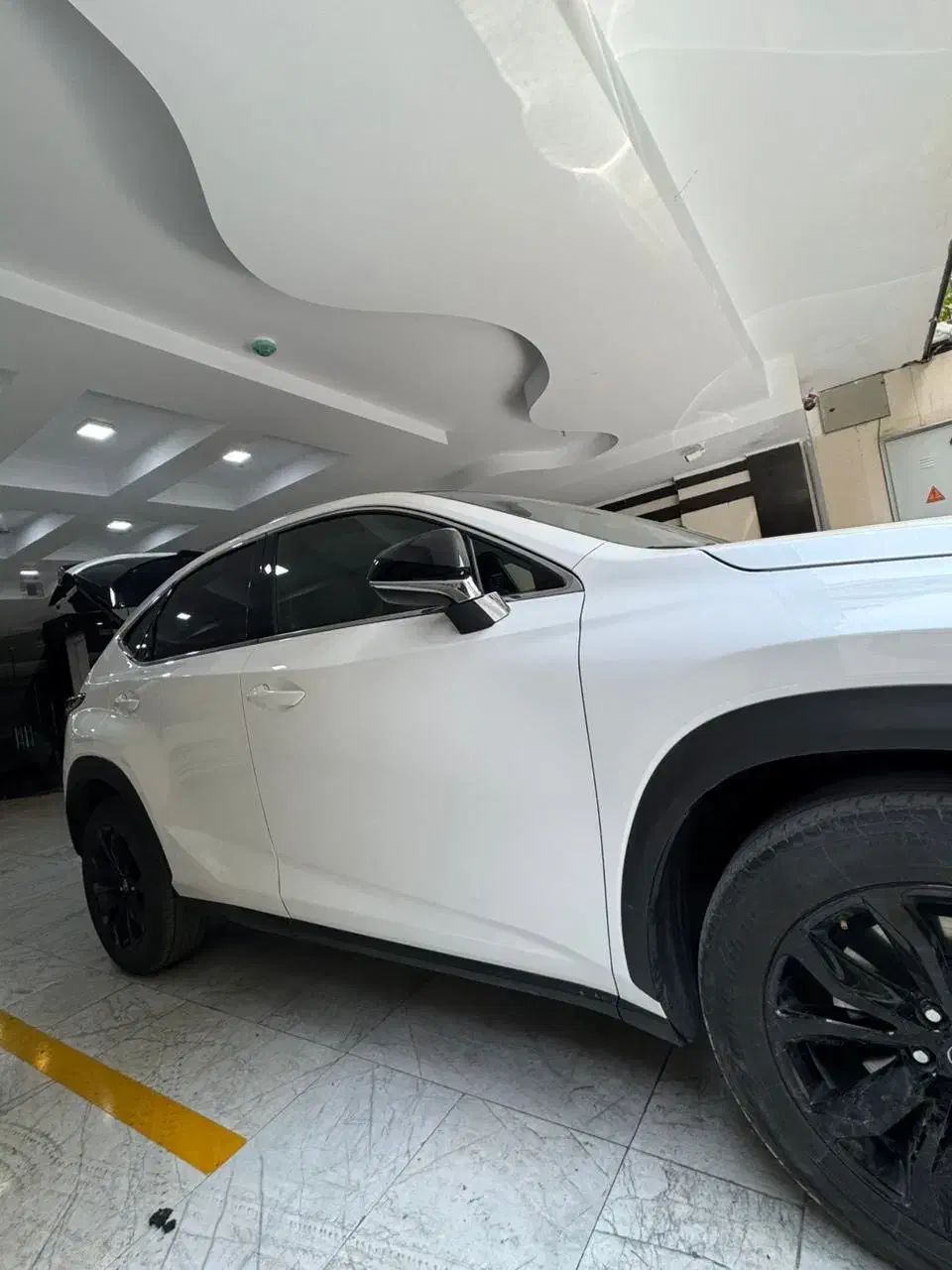 لکسوس NX هیبرید 300H Fsport - 2017