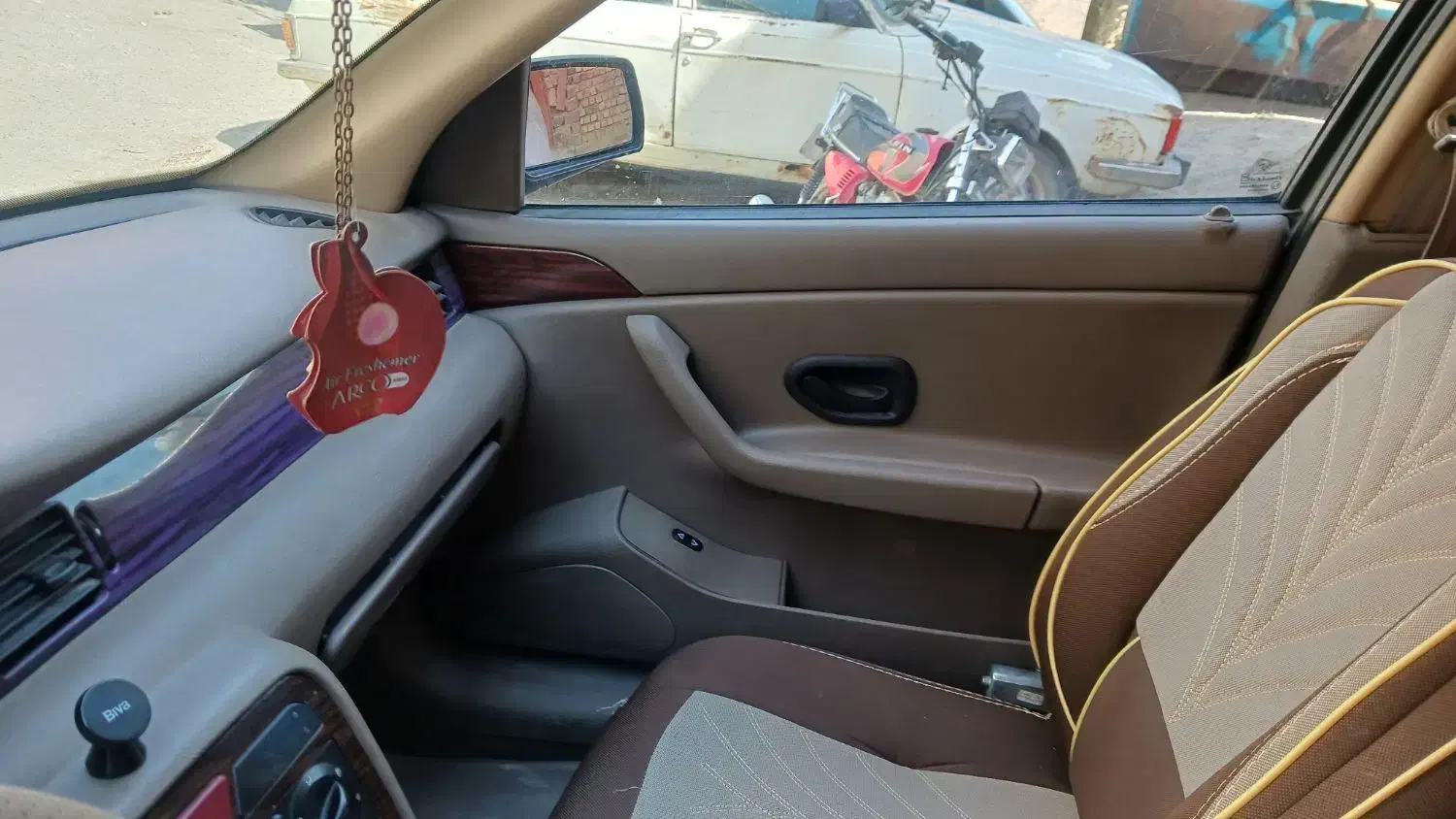 سمند LX XU7 - 1390