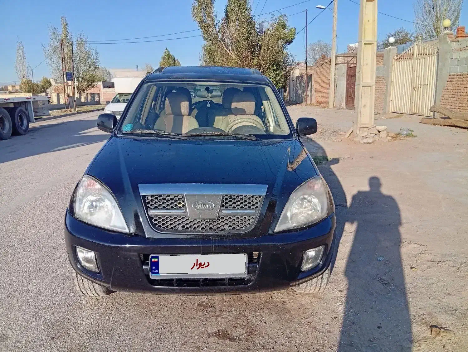 ام وی ام X33 دنده‌ای ساده - 1390