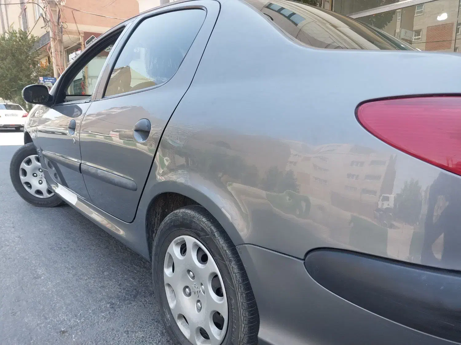 پژو ۲۰۶ صندوق دار v9 - 1391