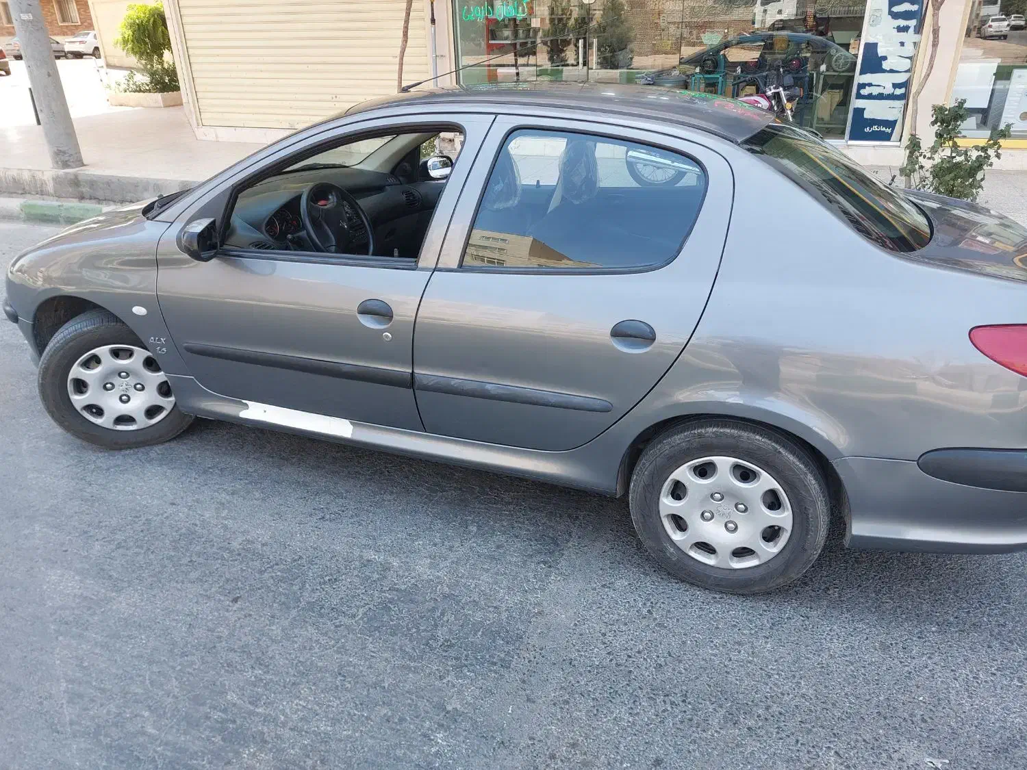 پژو ۲۰۶ صندوق دار v9 - 1391