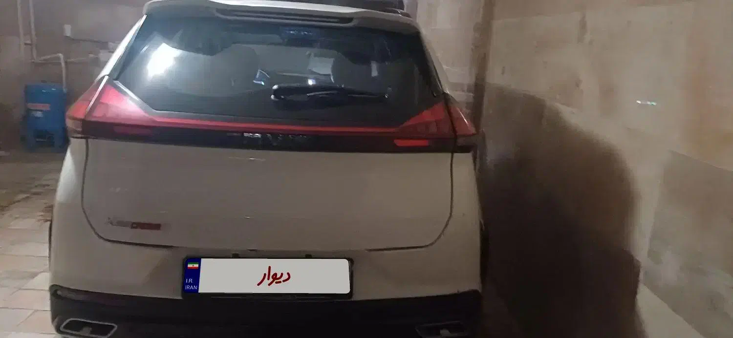 ام وی ام X33 کراس دنده‌ای - 1402