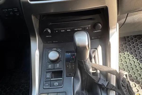 لکسوس NX هیبرید 300H Fsport - 2015