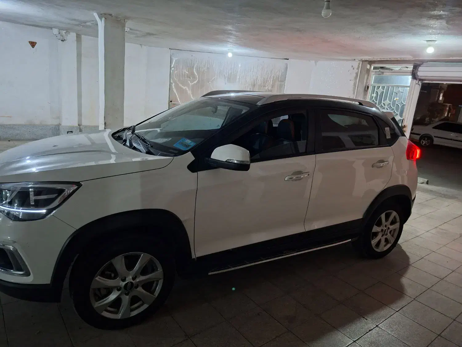 ام وی ام X22 دنده ای اسپرت اکسلنت - 1400