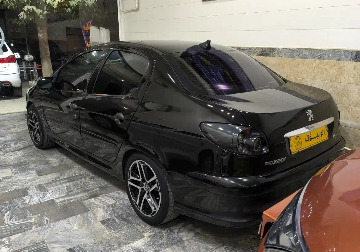 پژو ۲۰۶ صندوق دار v8 - 1399
