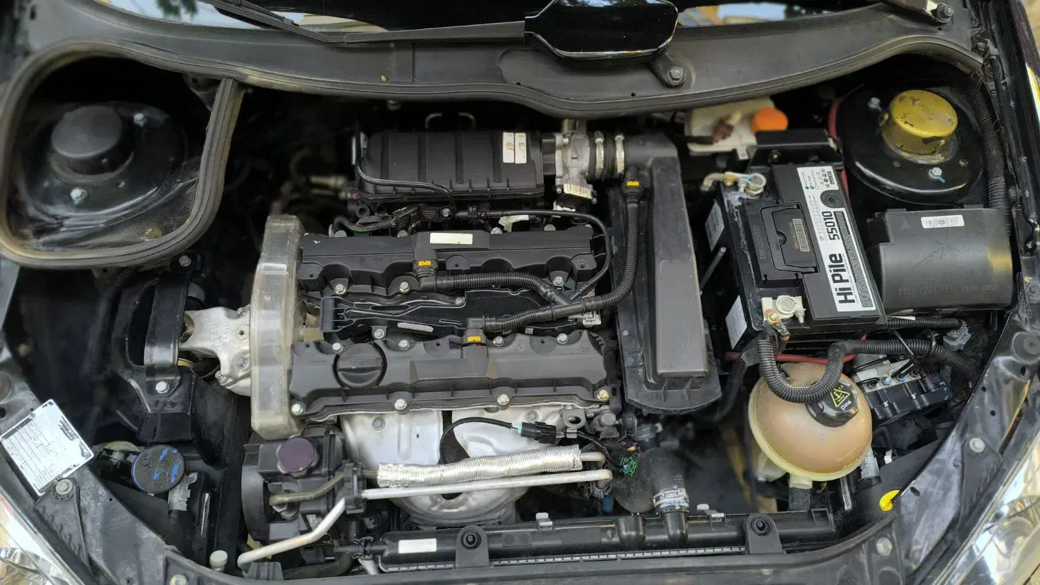 پژو ۲۰۶ صندوق دار v8 - 1399