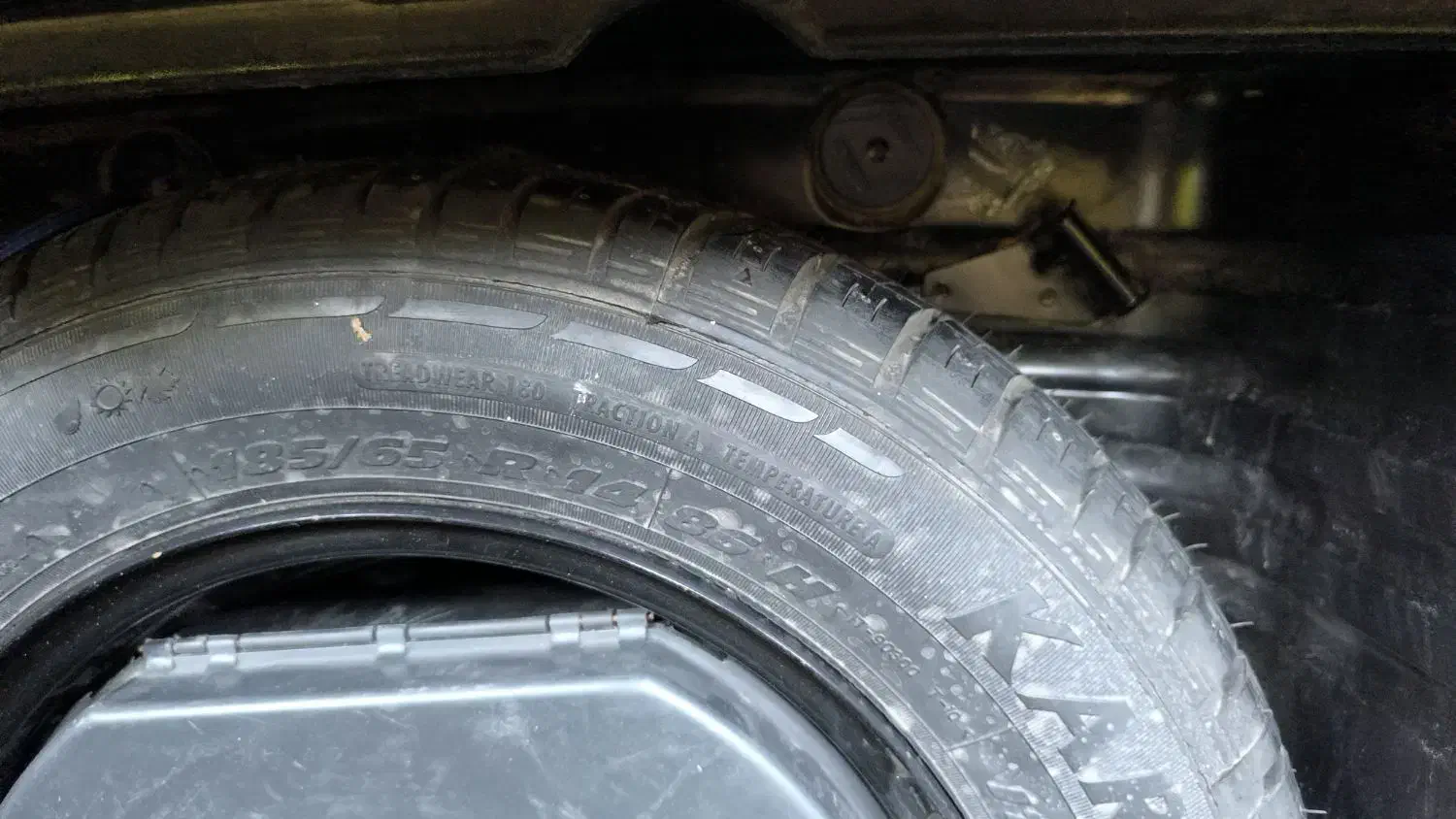 پژو ۲۰۶ صندوق دار v8 - 1399
