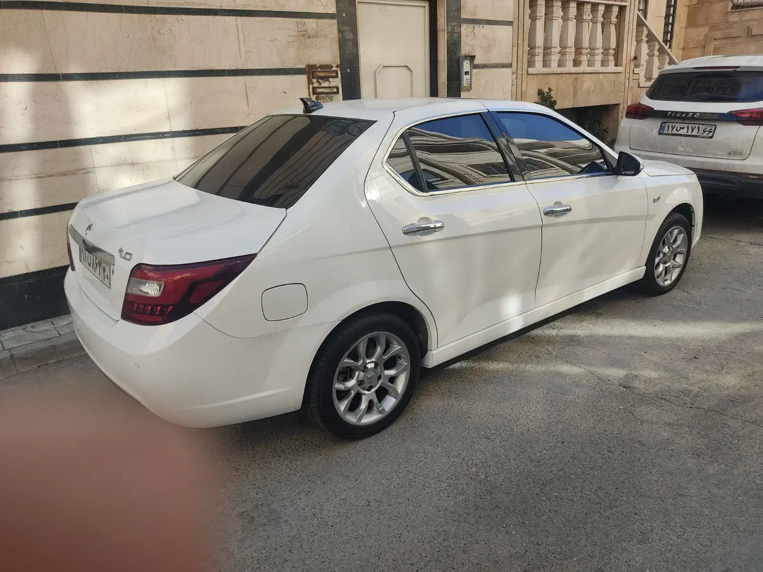دنا پلاس توربو اتوماتیک - 1401