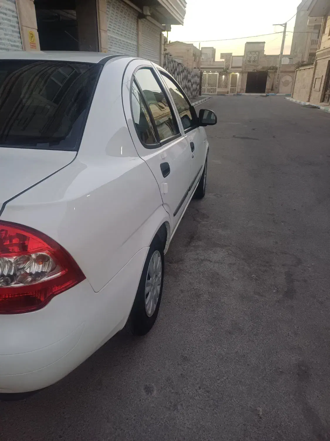 تیبا صندوق دار SX - 1400