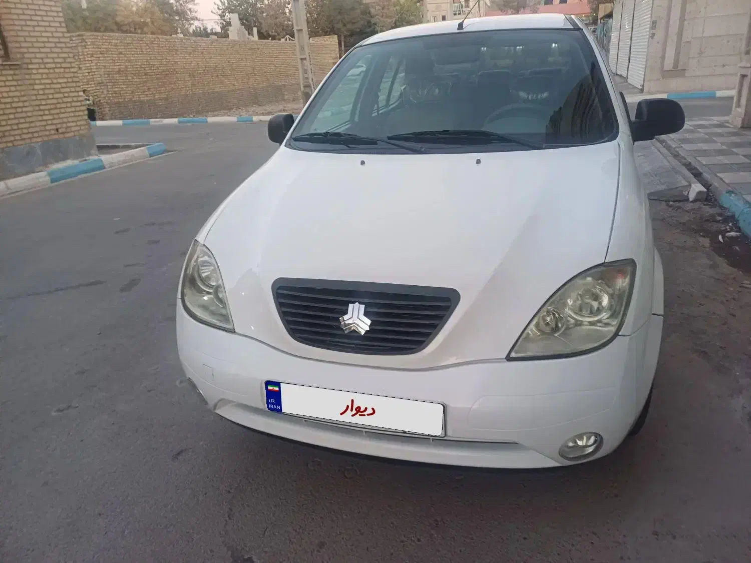 تیبا صندوق دار SX - 1400