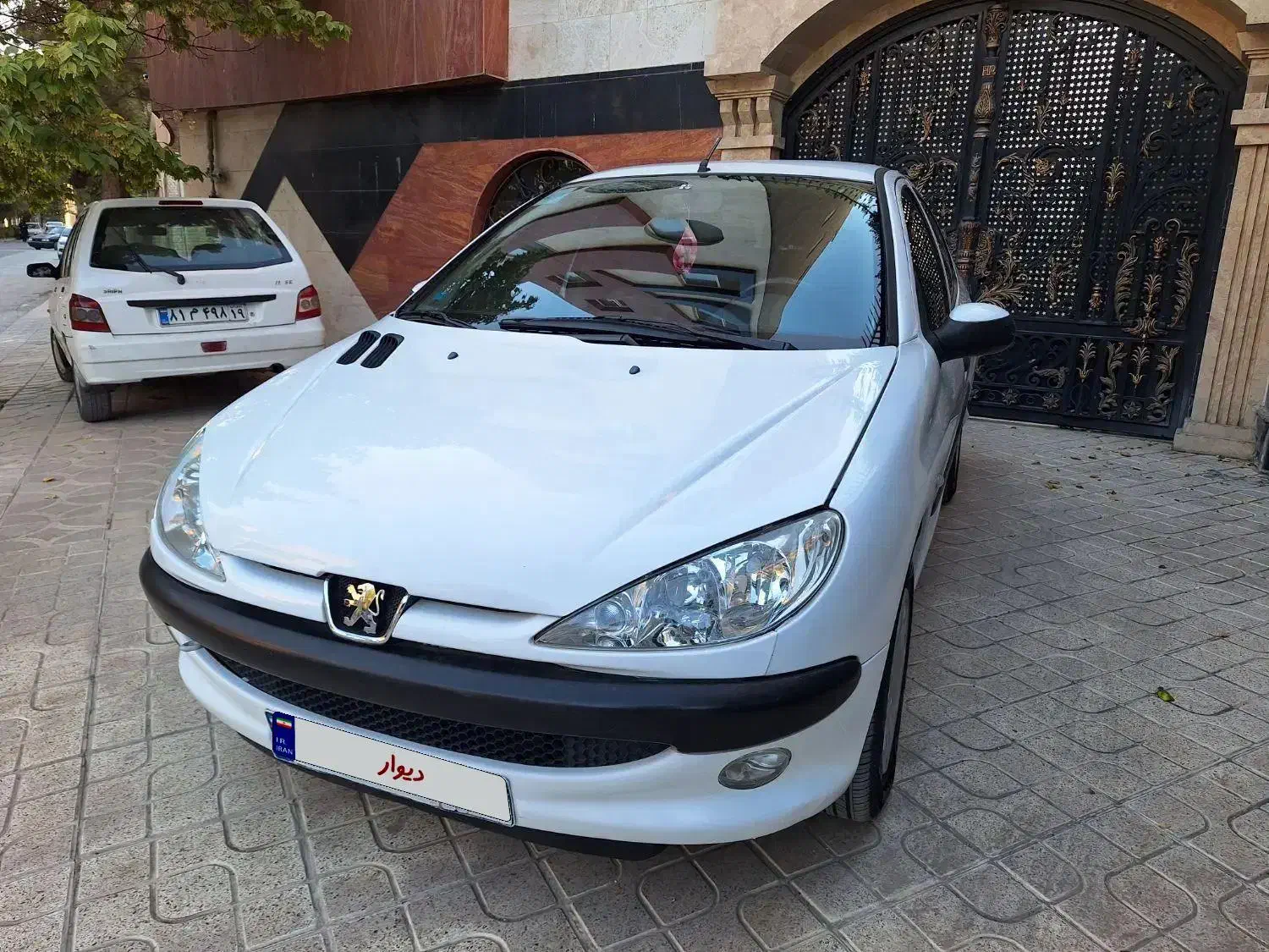 پژو ۲۰۶ صندوق دار v8 - 1395