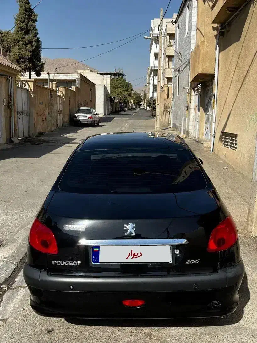 پژو ۲۰۶ صندوق دار v8 - 1394