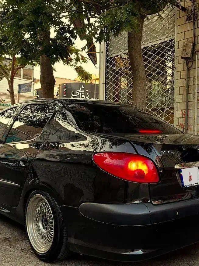 پژو ۲۰۶ صندوق دار v8 - 1394