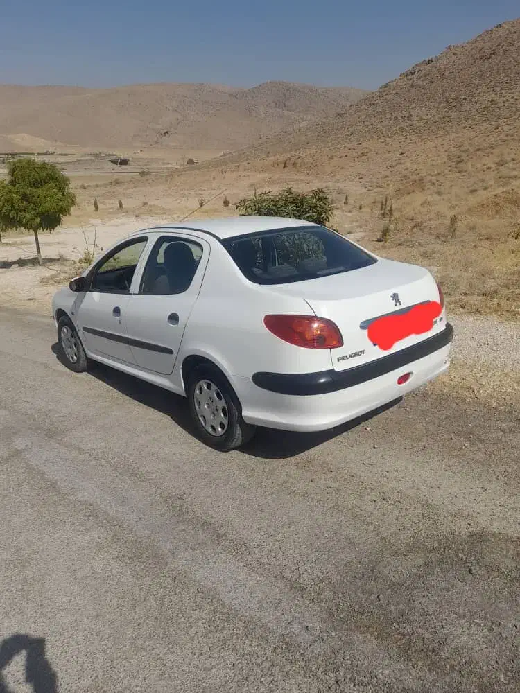 پژو ۲۰۶ صندوق دار v8 - 1398
