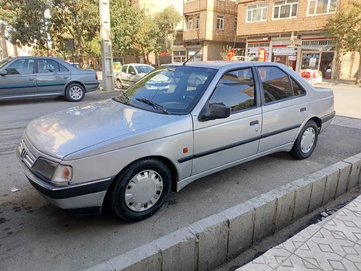 پژو 405 GLX - 1389