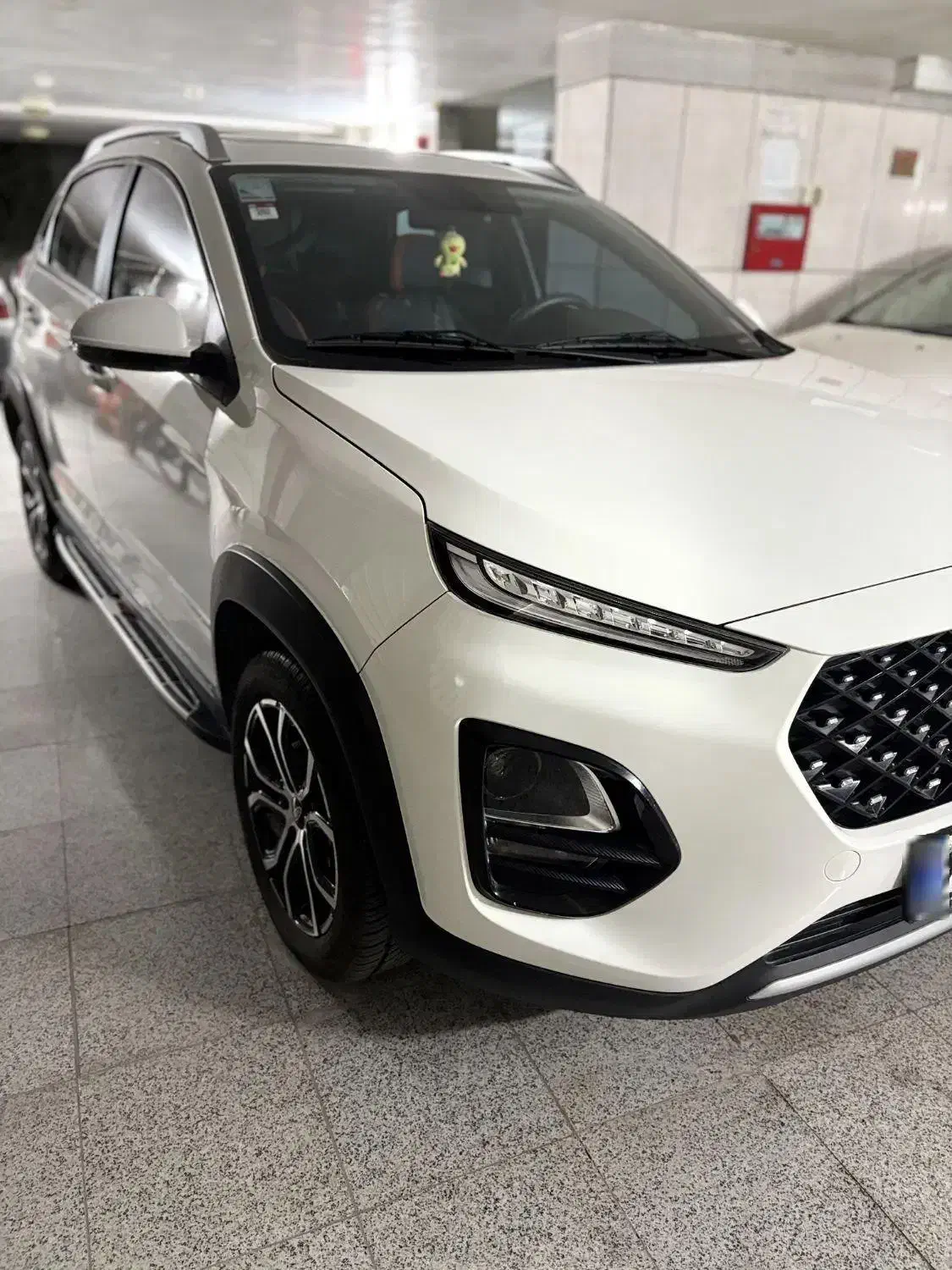 ام وی ام X22 پرو دنده‌ای - 1402