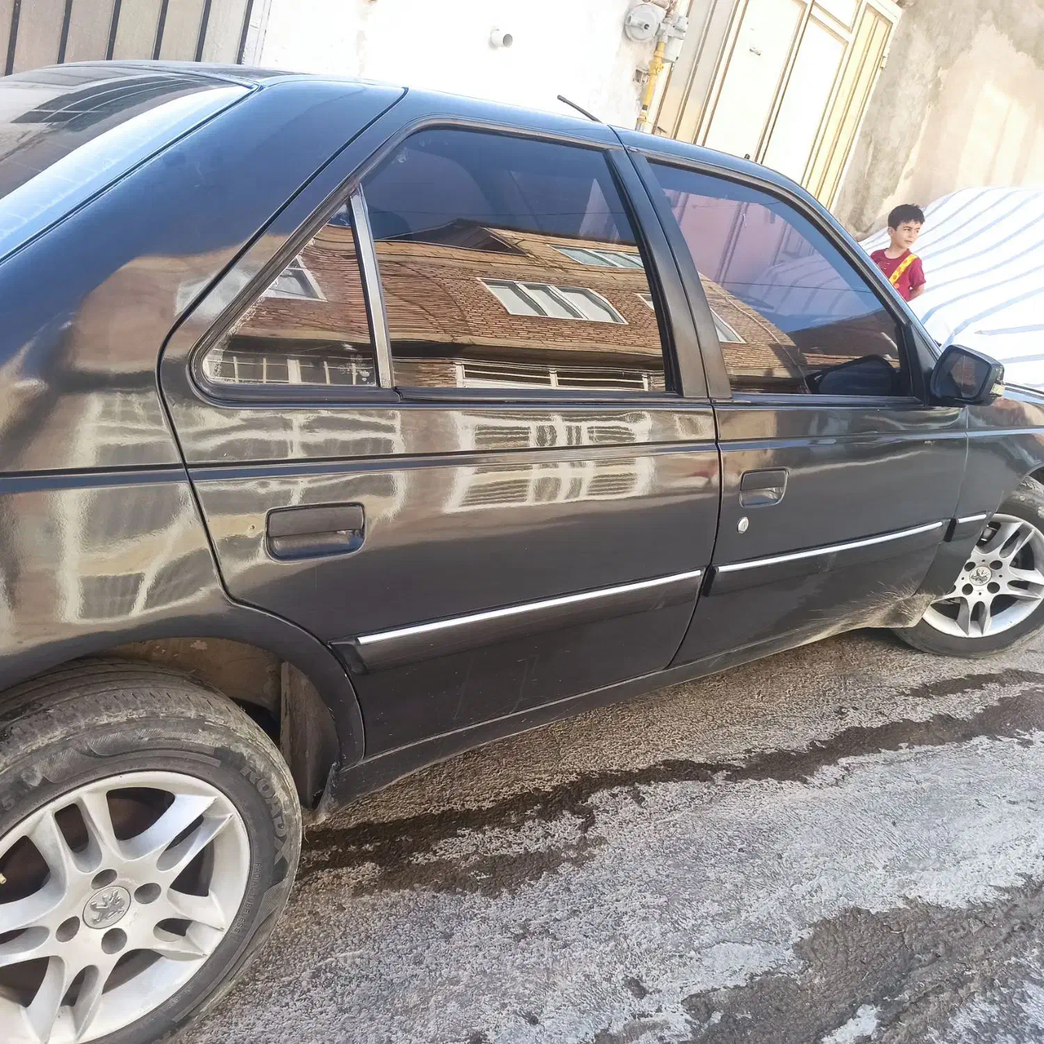 پژو 405 GL - 1372