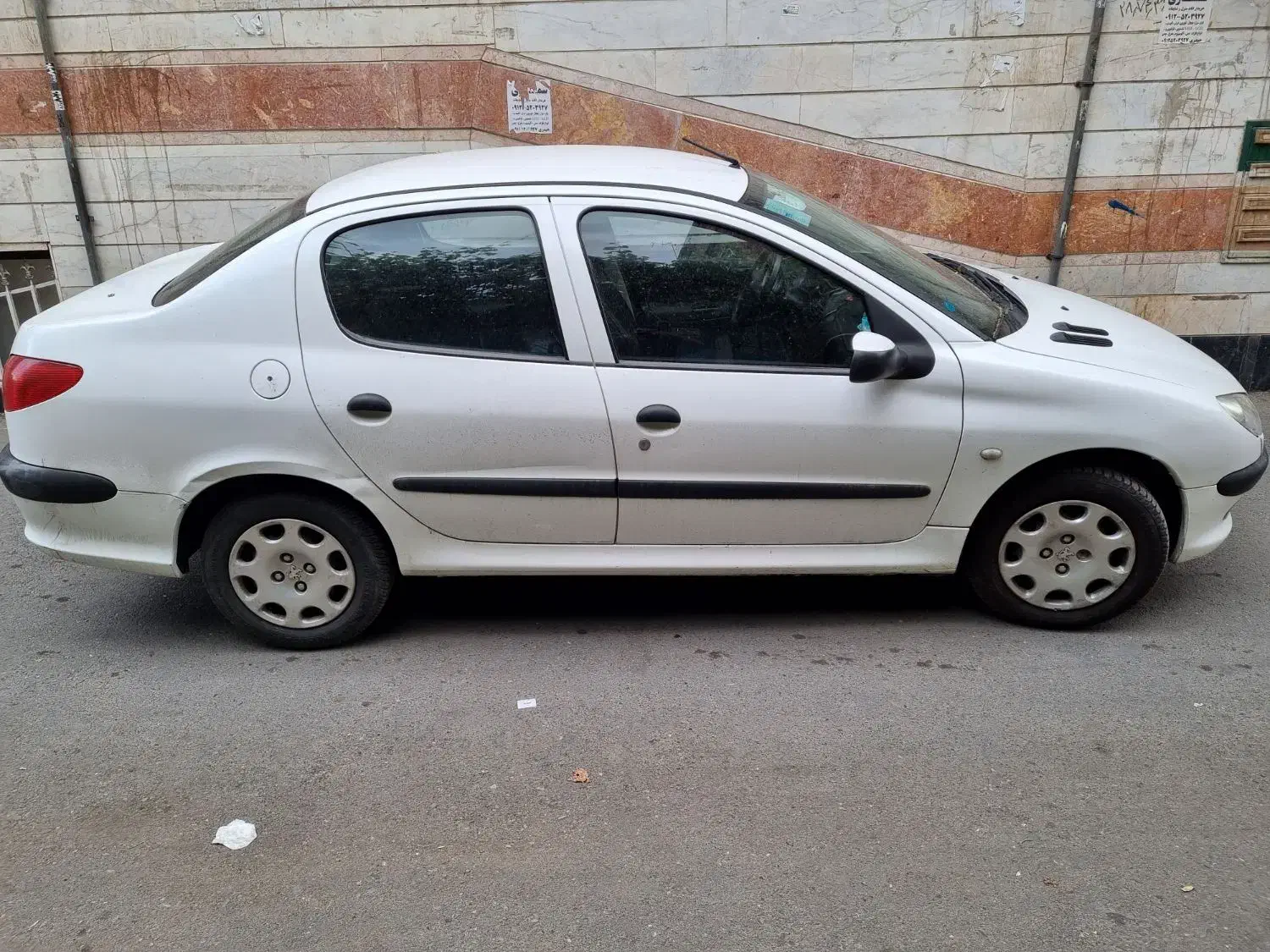 پژو ۲۰۶ صندوق دار v8 - 1397