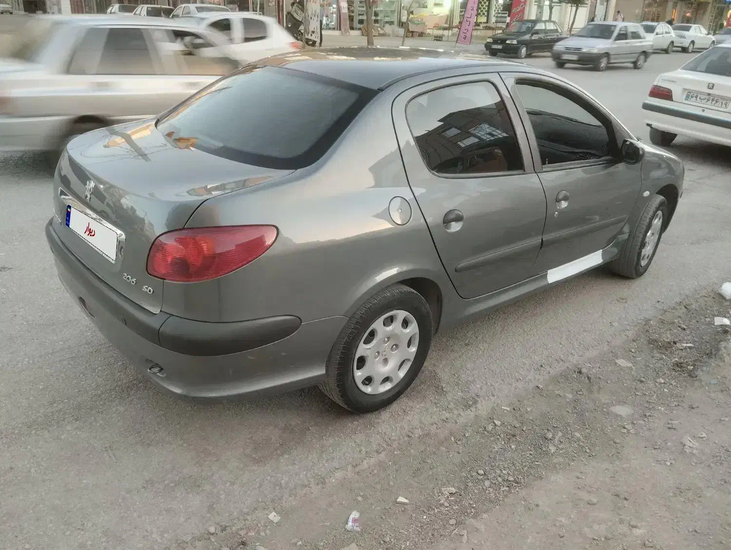 خودرو پژو، ۲۰۶ صندوق دار آگهی ann_20831874