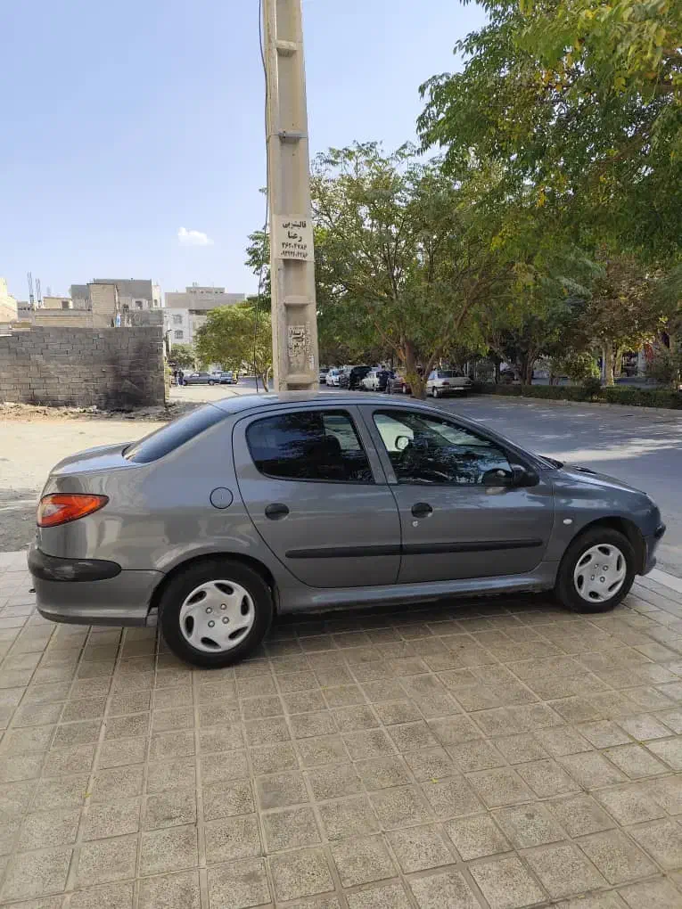 پژو ۲۰۶ صندوق دار v8 - 1388