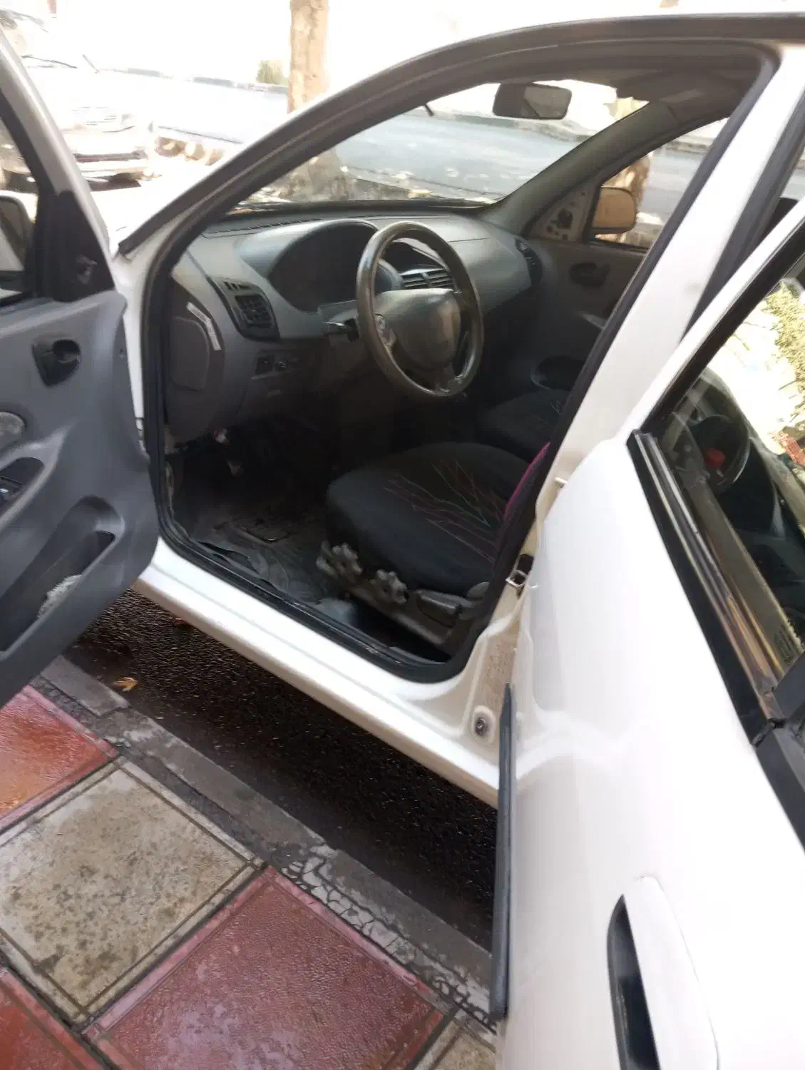 تیبا صندوق دار SX - 1393