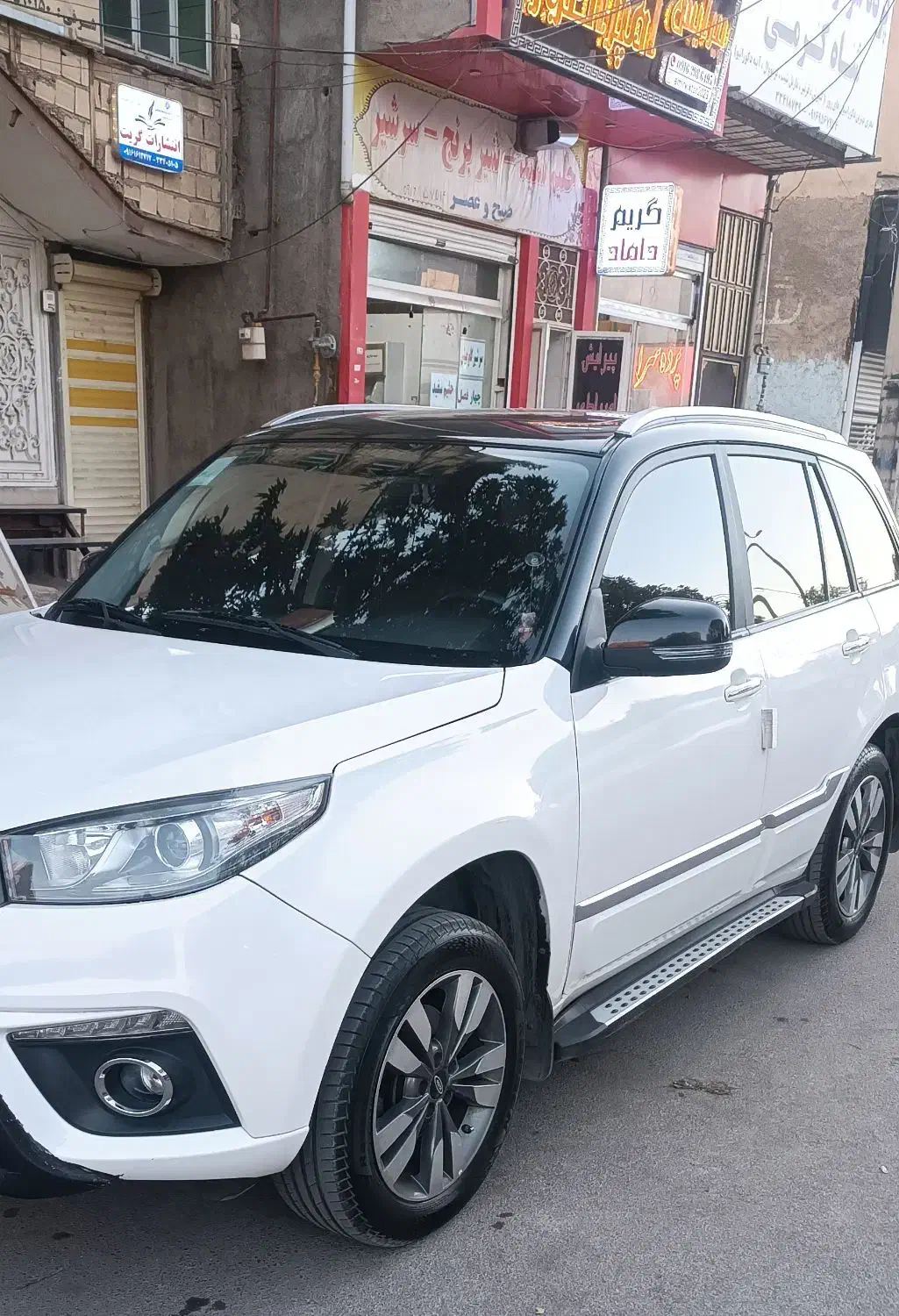 خودرو ام وی ام، X33 آگهی ann_20832028