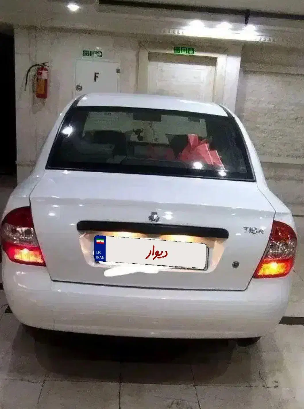 تیبا صندوق دار SX - 1400