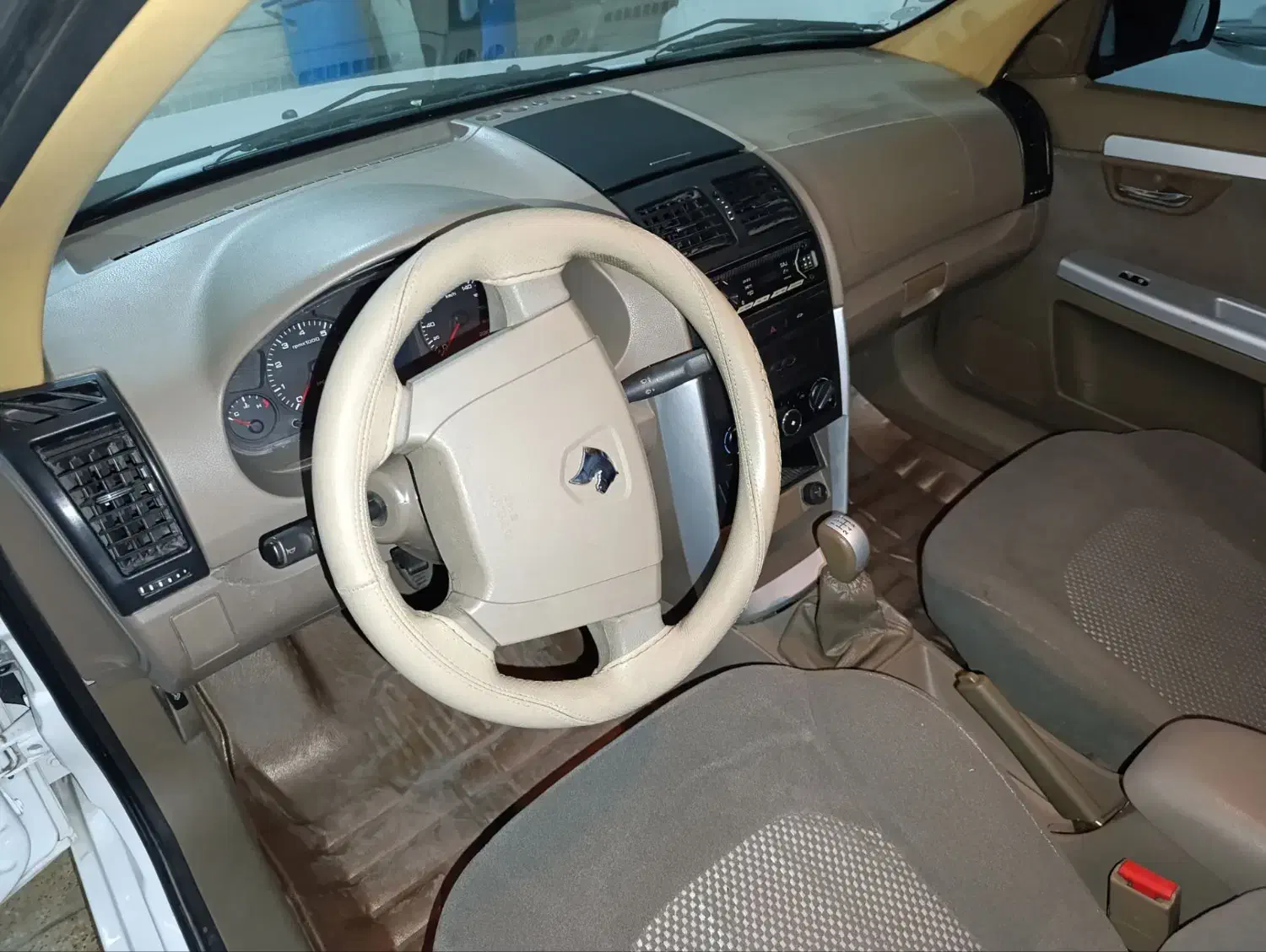 سمند LX XU7 - 1401