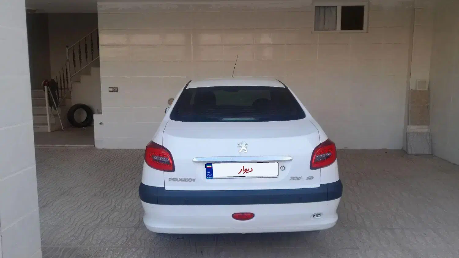 پژو ۲۰۶ صندوق دار v8 - 1396