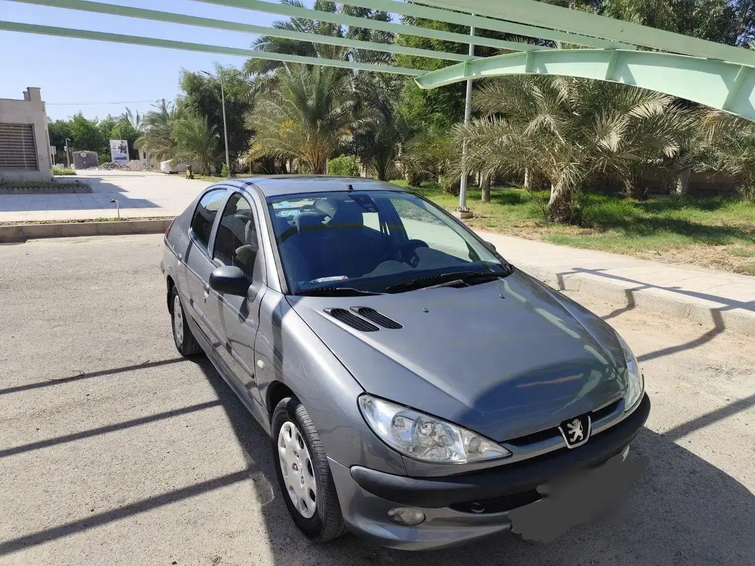 پژو ۲۰۶ صندوق دار v8 - 1393