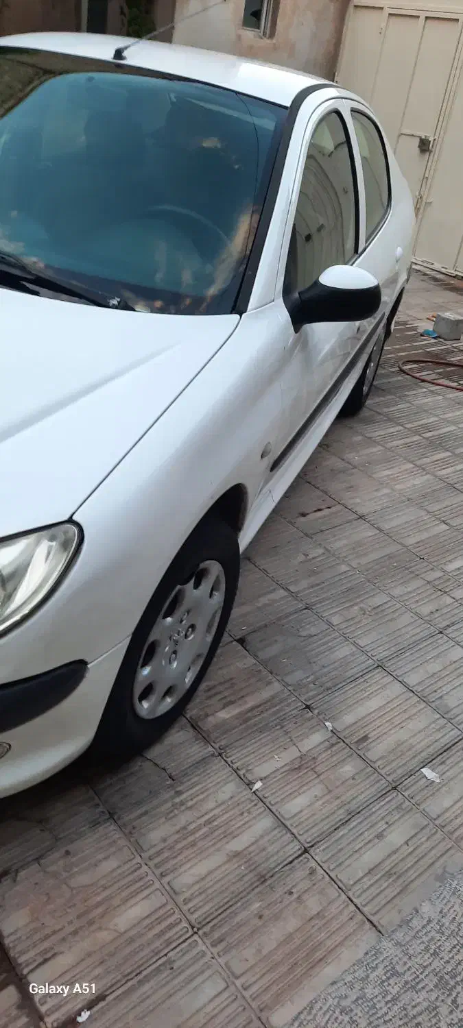 پژو ۲۰۶ صندوق دار v8 - 1396