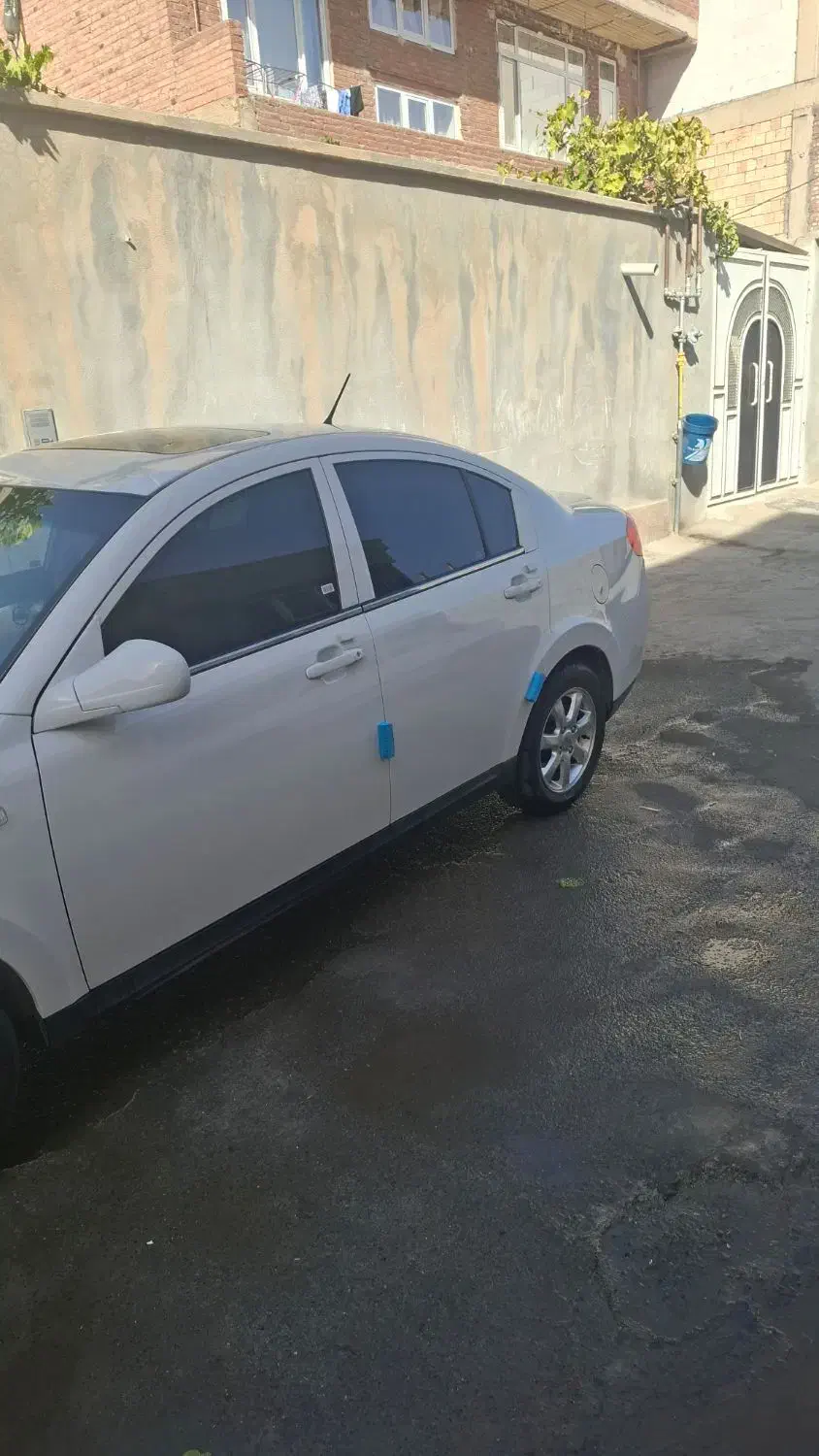 ام وی ام 550 دنده‌ای - 1395