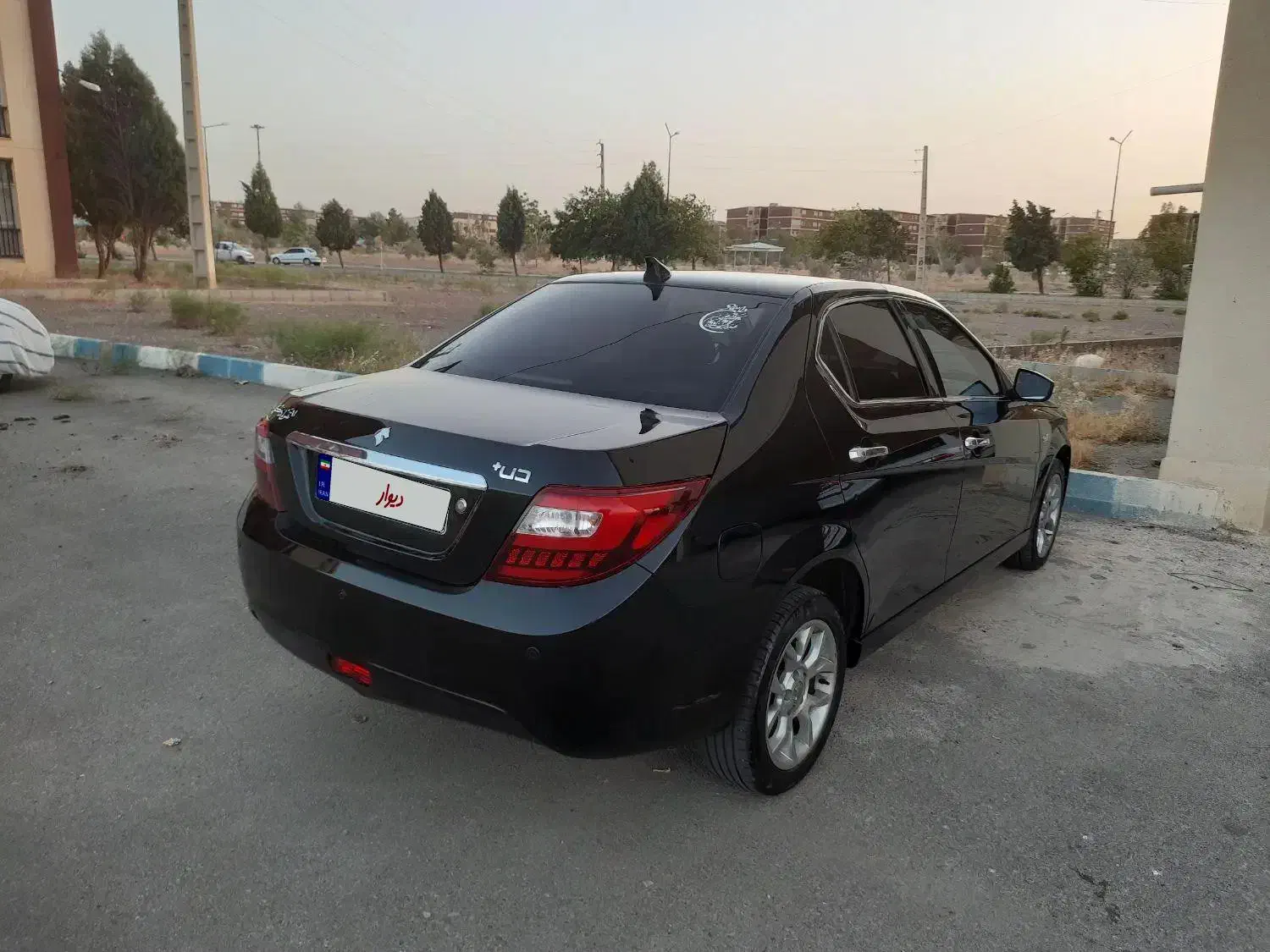 دنا پلاس توربو اتوماتیک - 1401