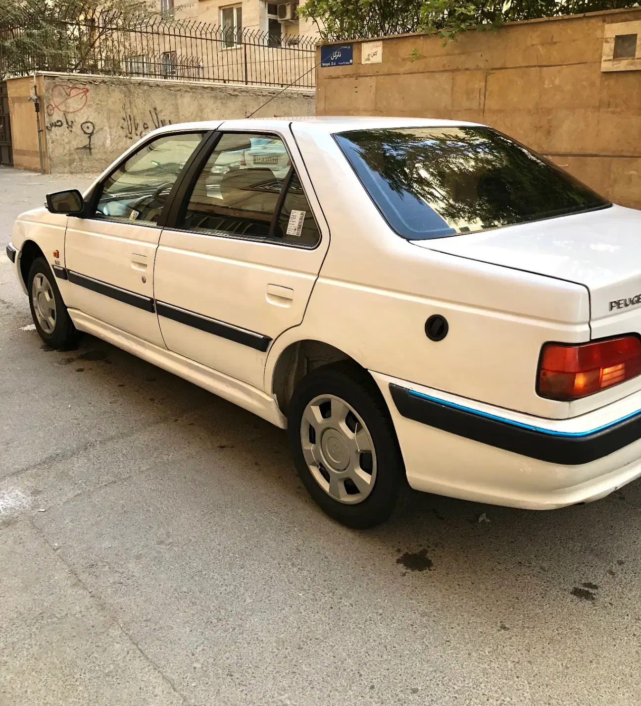 پژو پارس دوگانه سوز - 1390
