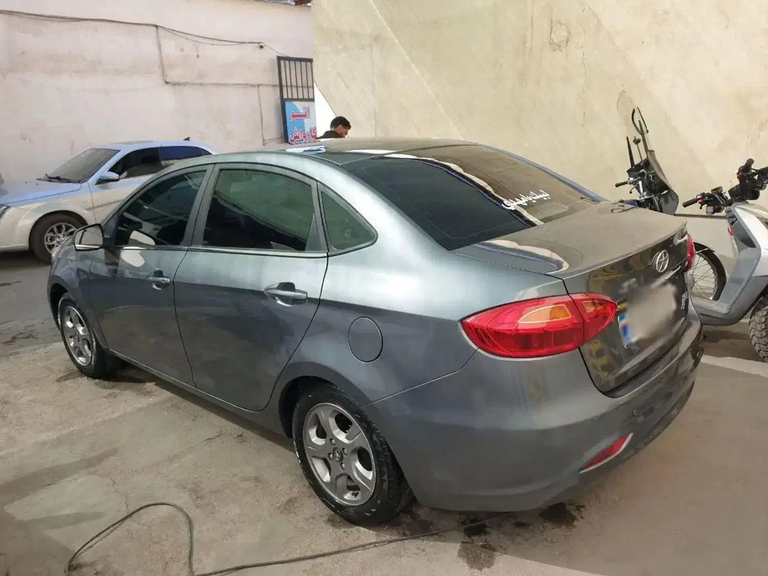 جک J4 اتوماتیک ساده - 1400